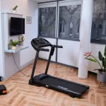 Összecsukható futópad HC HOME FITNESS YKET2102A, 2.5 LE, 45 cm széles futófelület, max.100kg, Bluetooth (Zwift, Kinomap)